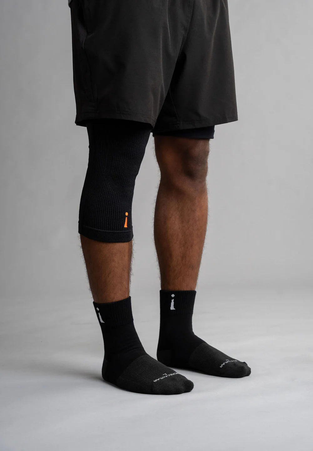 Knee Sleeve - Polvituki - Musta - Image 3